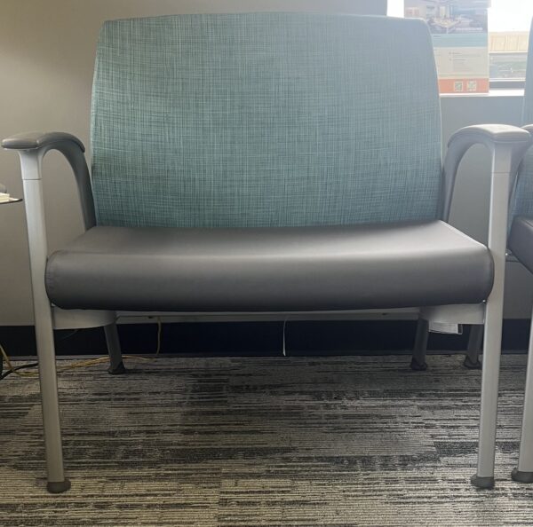 HON Soothe Tandem Chair